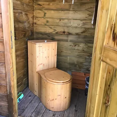 Rc D'un Cabanon Ecologique Naturiste Holiday home