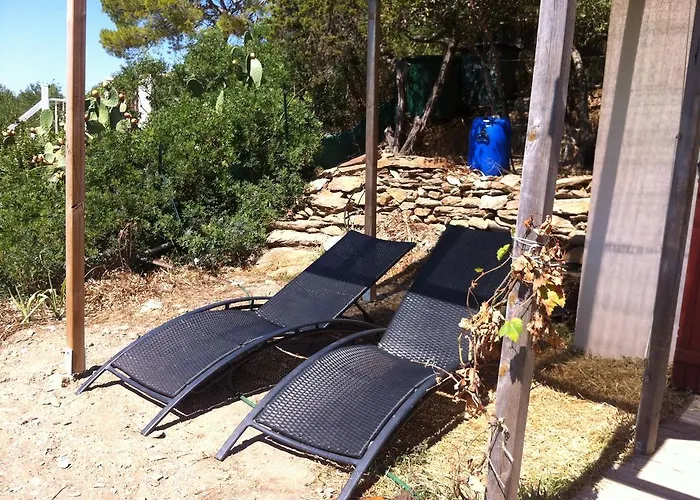 Rc D'un Cabanon Ecologique Naturiste Île du Levant